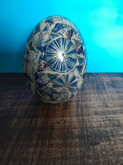 VTG Hand Painted Cloisonne Egg Blue Gold White Floral Geometric Design