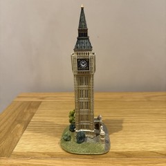 Lilliput Lane – Big Ben – L2211 – Britain’s Heritage Range – Boxed & Deeds