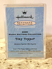 2000 HALLMARK MERRY MINIATURE HAPPY HATTERS TINY TOPPER FIGURINE
