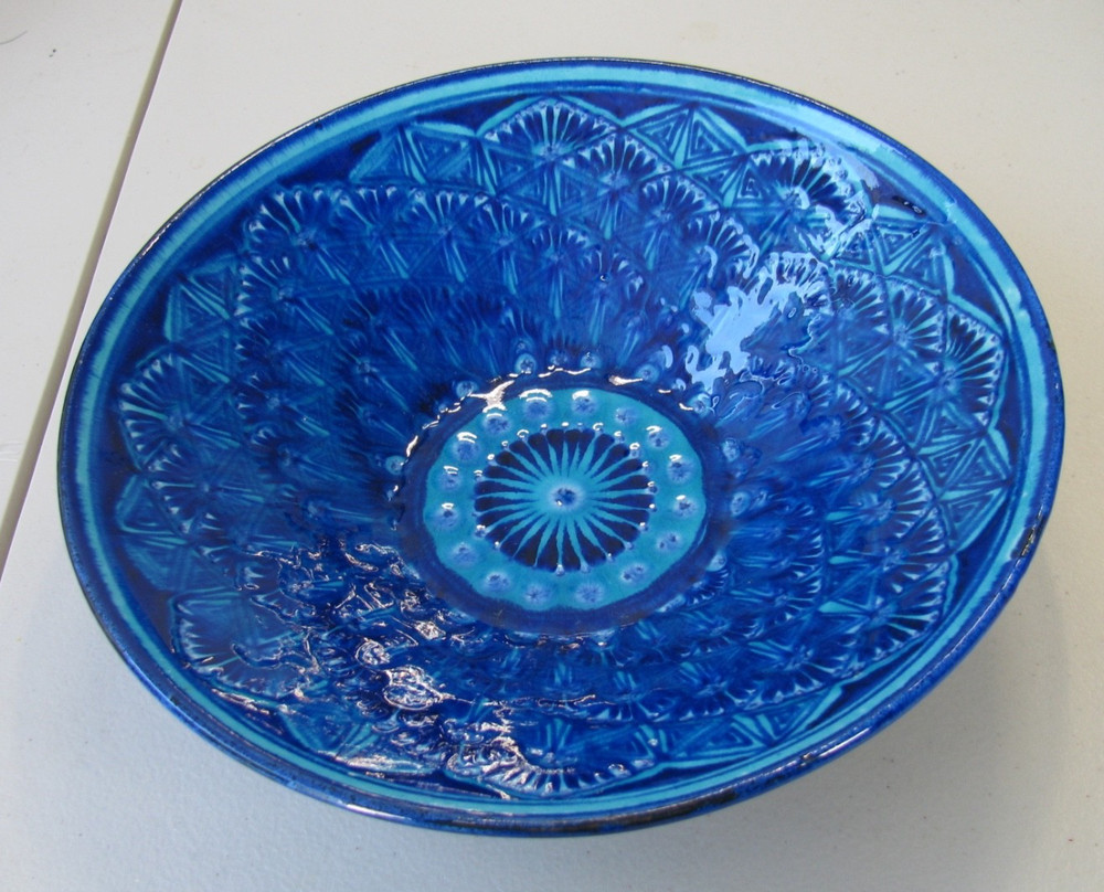 Vintage Damir Usmanov Uzbekista Rishtan Art Pottery Blue Aqua Ceramic 11″ Bowl