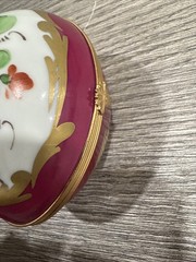 Limoges France White & Gold Floral Bouquet Design Porcelain Egg Trinket Box 3 In