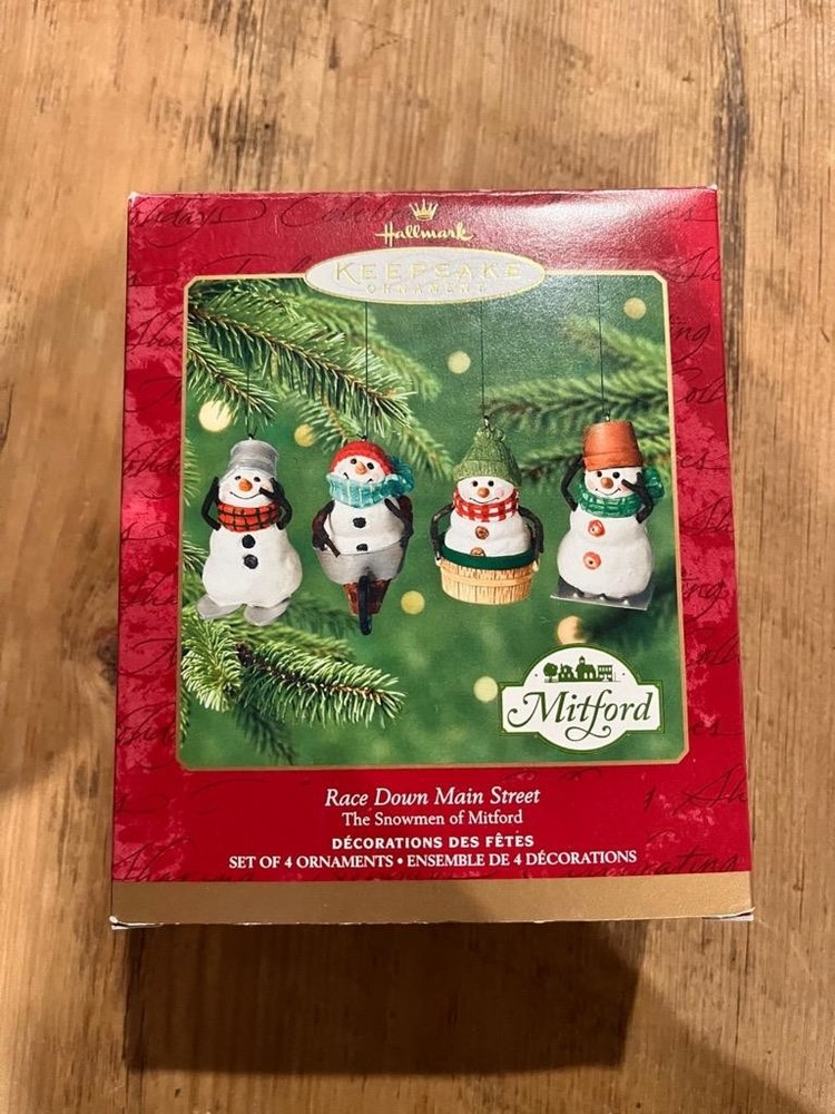 Hallmark Keepsake Ornament The Snowmen of Mitford Race Down Main Street 2000