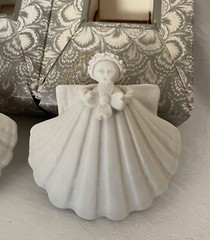 1990s Margaret Furlong 3″ Angel Ornaments – DOGWOOD ANGEL