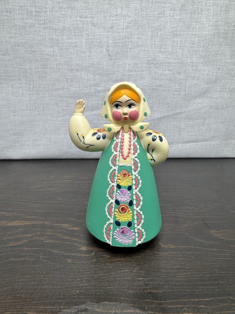 VINTAGE RUSSIAN DANCING GIRL BOBBLEHEAD DOLL FIGURINE 5″ TALL W/ ORIGINAL BOX