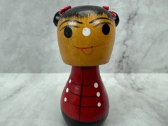 Vintage Kokeshi Wooden Bobblehead Doll Nodder Hand Painted 3 1/2″ Tall