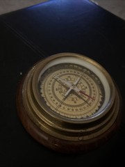 Antique Wooden and Brass Nautical Compass Handicraft Antique Decorative Item