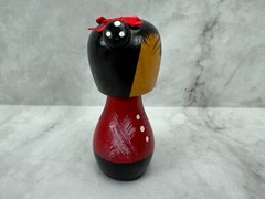 Vintage Kokeshi Wooden Bobblehead Doll Nodder Hand Painted 3 1/2″ Tall