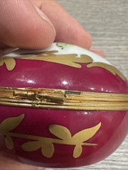 Limoges France White & Gold Floral Bouquet Design Porcelain Egg Trinket Box 3 In