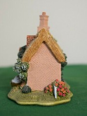 Lilliput Lane Comfort Cottage In original box. L2127