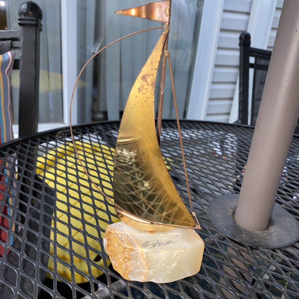 MCM Brass Sailboat 13″H Signed De Mott Sculpture Onyx Base Clipper Ship Sailing