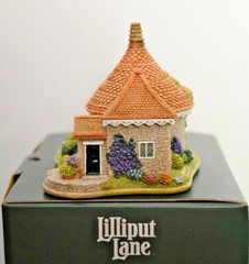 Lilliput Lane Collectibles With Thanks. Mint in original box with deed.