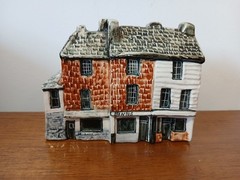 Tey Pottery THE PANTILES Tunbridge Wells Britain In Miniature Handcrafted Model
