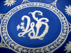 WEDGWOOD RARE 1790 DARK BLUE JASPER DISH MONOGRAM (WS) IN FLOWERS SARAH WEDGWOOD