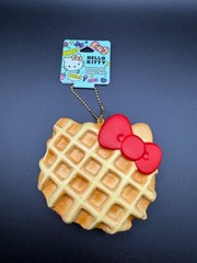 SANRIO Hamee HelloKitty Waffle Squishy Dangler Gold Ball Chain NWT 3 in.