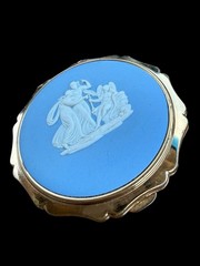 Vintage Stratton Wedgwood Jasperware Classical Design Compact Mirror English