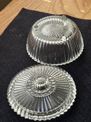 Vintage 1930’s Akro Agate Clear Glass Ribbed Powder Jar / Trinket Dish w/ Lid