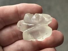INCREDIBLE CLEAR QUARTZ DUAL JAGUAR EFFIGY PRE-COLUMBIAN PENDANT, MEXICO, COA