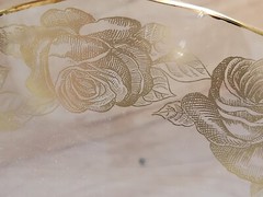 Flamingo Crystal Pedestal Bowl Dish 24KT Gold Gilt Holland Vintage Tole Roses