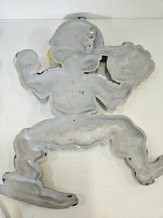 VINTAGE 1970S – SEXTON 3 BASEBALL PLAYERS CASTED METAL WALL HANGINGS Catcher