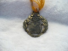 NA- KENT CREST MEDALLION (MADE IN OCCUPIED JAPAN) #21300