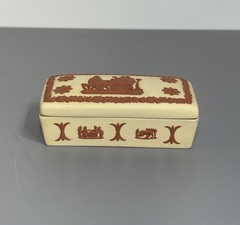 Vtg Wedgwood Collector Society Jasperware Yellow Primrose Trinket Box Terracotta