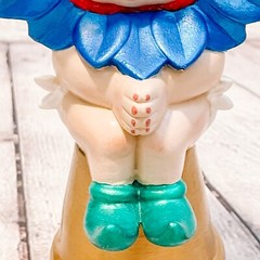 Vtg Ceramic Sunflower Baby Figurine Hand Crafted Flower Head Gold Blue Figure