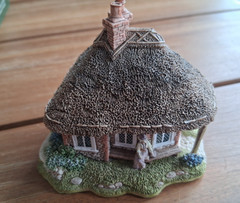 Bundle 10 Lilliput Lane Cottages – Labour of Love/Postmans Knock/Pipit Toll etc