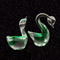 Vintage Vinci Green Hand Blown Art Glass Birds Sommerso Figurines 4”t 3”w
