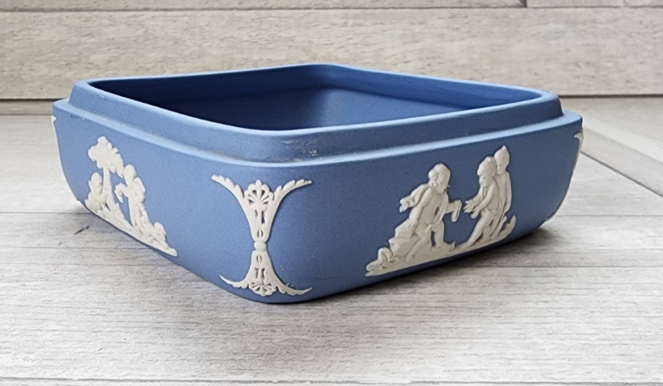 Wedgewood blue jasperware square trinket box white classical relief decoration