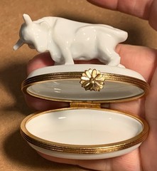 France Limoges White Bull Trinket Box Peint Main Authentic Limoge