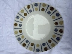 Midwinter Oakley 4 x cereal dessert bowls (two with small chips)