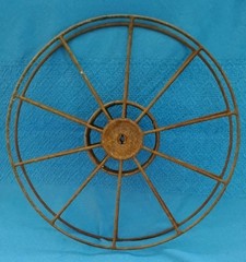 Vintage Empty 15″ Film Reel for 16mm or 35mm Steel, Rusty Patina, Rustic Decor
