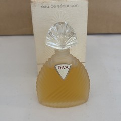 Fleur Diva Eau de Toilette Collectible Bottle 50 ml Emanuel Ungaro Vintage