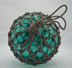 VINTAGE GLASS FISHING FLOAT IN TURQUOISE