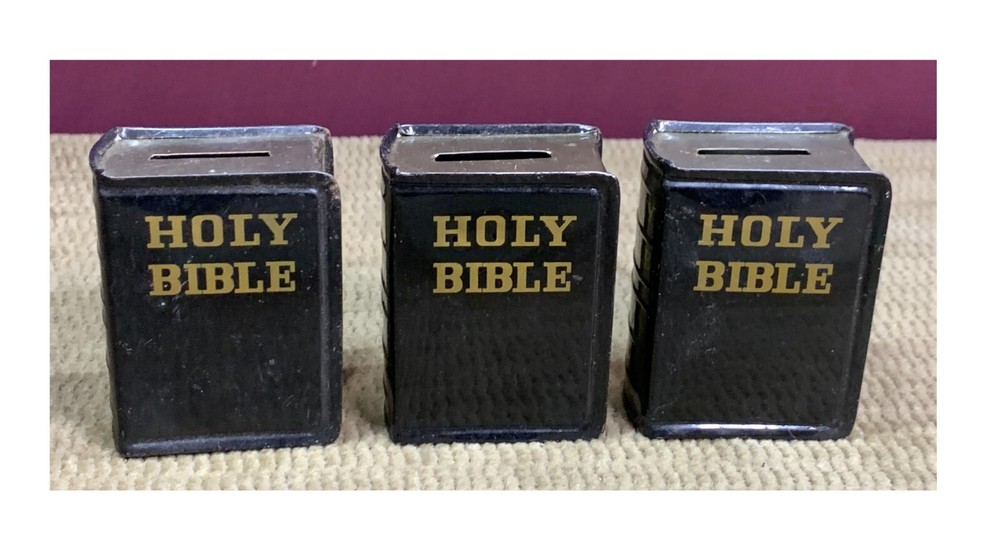 VINTAGE 3 SMALL HOLY BIBLE PRODUCERS BANK ALL WITH BOTTOM PLUGS MADE IN JAPAN