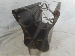 Vintage TOLEWARE METAL MAGAZINE RACK ROSES BLUE HEART RIBBON MID CENTURY DECOR