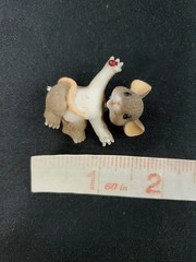 Charming Tales Fitz Floyd Mouse Mice Figurine Lapel Pin Bobblehead Spring Head *