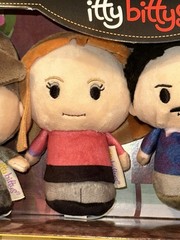 (New) Hallmark itty bittys Friends 1980s “All the Thanksgivings” Plush, Set of 4