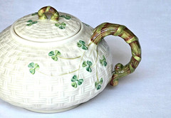 Belleek Shamrock Basketweave Teapot 8.5″ Ireland Parian China Mint